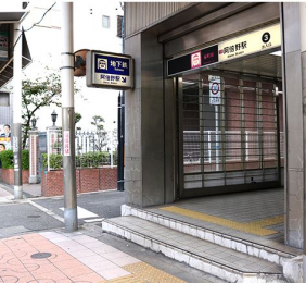 ���ӊ��@�J�����u���{��v�w�k��9��