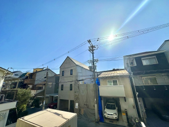 �Z�˂���̒��]�ʐ^�@-