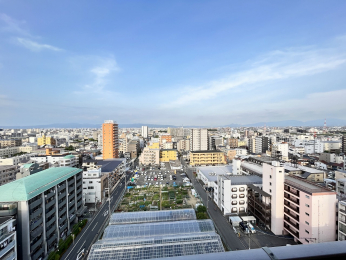 �Z�˂���̒��]�ʐ^�@�o���R�j�[����̒���!�I�O�ʂɍ��������������A���]�ǍD�ł��I