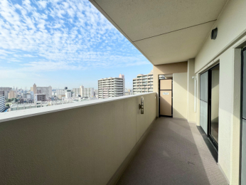 �o���R�j�[�@����ʂɍL�X�Ƃ����o���R�j�[ 