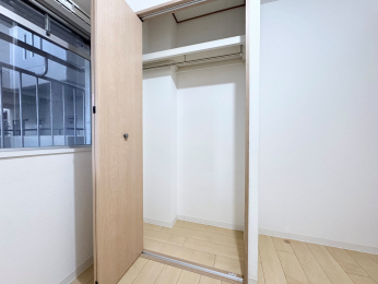 ���[�@�n���K�[�p�C�v�t���̃N���[�[�b�g���������܂���