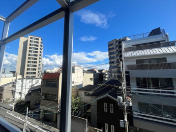 �Z�˂���̒��]�ʐ^�@-