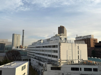 �Z�˂���̒��]�ʐ^�@����������p�����ɂ����]�ǍD��