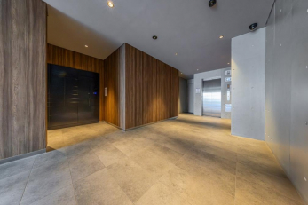 ���̑����p���@��24���Ԃ��ł��ו����󂯎�邱�Ƃ��ł���̂ŁA�z�B���Ԃ��C�ɂ����߂������Ƃ��ł��܂��B