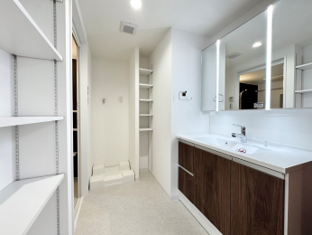 ���ʑ�E���ʏ��@���[�͂�����܂��̂ŁA���p�i���X�g�b�N����ɂ��ǂ��ł��ˁ�