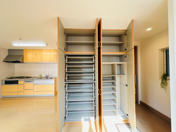 ���[�@2�K����