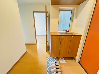 ���ց@2�K����