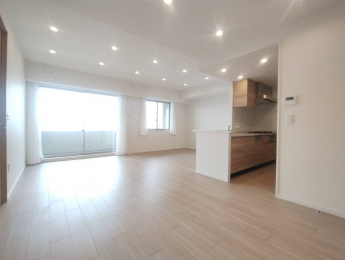 ���r���O�@-