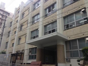 ���ӊ��@����]���w�Z�c600��