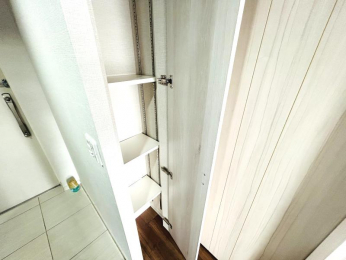 ���[�@�L���̎��[�X�y�[�X�I���p�i�̃X�g�b�N�ɖ𗧂��܂��I