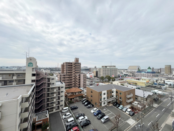 �Z�˂���̒��]�ʐ^�@9�K��������̒��]��