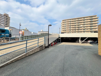 ���ԏ�@���ʒ��ԏ�F���z2�C000�~�`6�C000�~