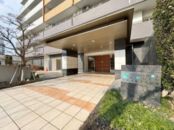 �G���g�����X�@���������O�ςɃ}�b�`�����G���g�����X