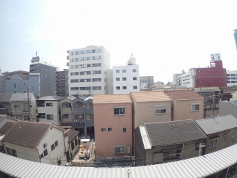 �Z�˂���̒��]�ʐ^�@-