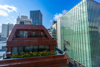 �Z�˂���̒��]�ʐ^�@�����]�悵�A�z������悵�A�ʕ��悵�A�ł�