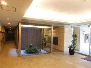 �G���g�����X�@���Ǘ���Ђ���������Ǘ����Ă��邱�Ƃ��`����Ă��鋤�p���ł�