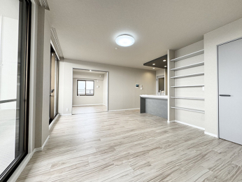 ���r���O�@���r���O�_�C�j���O�ɂ͏��g�[�t����