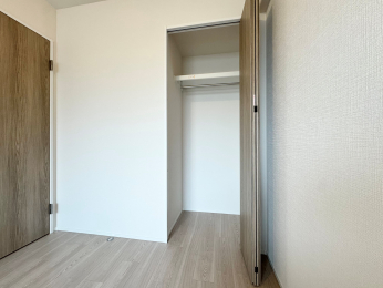 ���[�@�e�����ɂ͎��[���������Ă��܂���