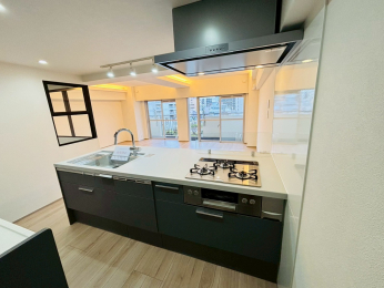 �L�b�`���@-