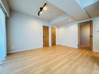 ���r���O�@-