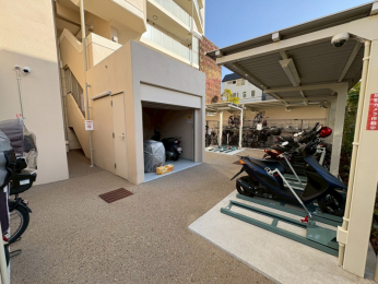 �@-