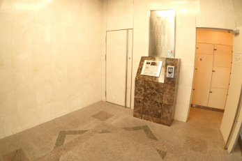 �G���g�����X�@�I�[�g���b�N