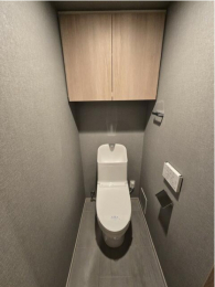 �g�C���@�����[�X�y�[�X������A�V���v���ŃX�^�C���b�V���ȕ��͋C�̃g�C���ł�