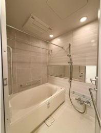 �����@�����C�̑����~�J�̎����∫�V�󎞂ł����󕨊����X�y�[�X�Ƃ��Ċ��p���\�ł�