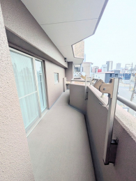 �o���R�j�[�@��ʂ��瓌�ʁA�k�ʖ��̈����񂵃o���R�j�[�ł��B