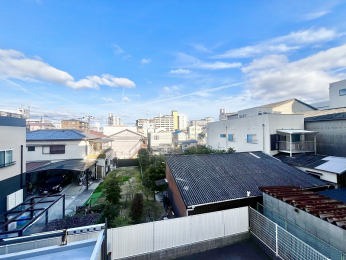 �Z�˂���̒��]�ʐ^�@�o���R�j�[����̒��]�ł�