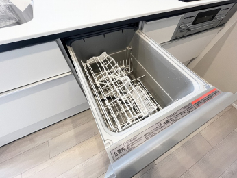 ���d�l�ʐ^(�L�b�`���j�@�֗��ȐH���t���I