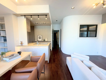 ���r���O�@��16.4����LDK�ł��B�傫�ȑ�������Ƃ��Ă����邢�ł���I�Ƌ���S�Ă��̂܂܂��n���������܂���