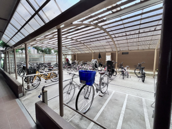 ���̑����p���@�����t���̒��փX�y�[�X�͉J�V�������S��