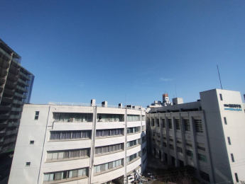 �Z�˂���̒��]�ʐ^�@�o���R�j�[����̒��]�ł�