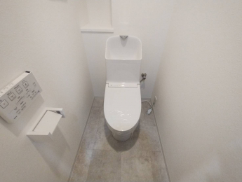 �g�C���@�G�߂��킸�N�Ԃ�ʂ��ĉ��K�ɂ��g�������鉷�����֍��t�g�C�������ł���