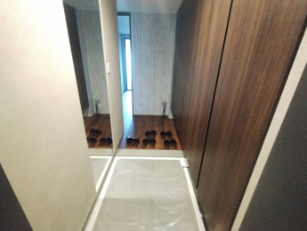 ���ց@���֎���̎��[���L�x�Ȃ��߁A��������Ƃ�����ԂɌ����邱�Ƃ��ł��܂�