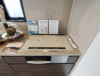 �L�b�`���@�h�g�N�b�L���O�R�����ŉ΂��g��Ȃ��̂ň��S�ł�