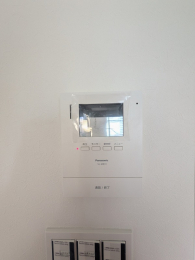 ���̑����ρ@���j�^�[�t���C���^�[�z��