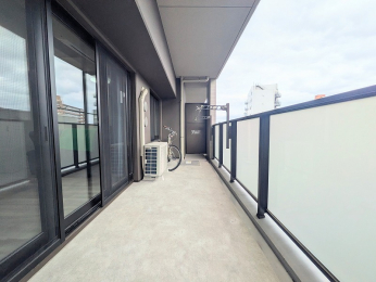 �o���R�j�[�@�L�X�Ƃ�����������C�h�o���R�j�[�ł��B�����ƃR���Z���g�A�q�ɂ�����܂��̂ŕ֗��ł��ˁ�