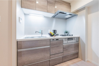 �L�b�`���@���V�X�e���L�b�`���V�݁A�Ɨ��^�L�b�`���ŗ��������Ē������ł��܂���