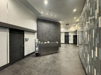 ���r�[�@���R�̐F�ɂ���������^�C���𗘗p�����X�^�C���b�V���ȃ��r�[