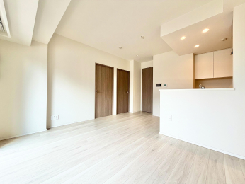 ���r���O�@�����r���O�ɂ͏��g�[������A�~������K�ɂ��߂������������܂�