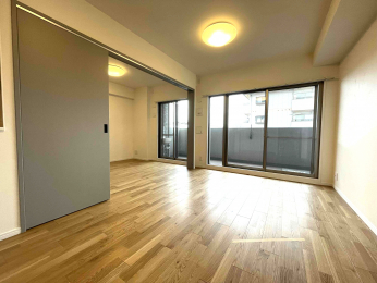 ���r���O�@-