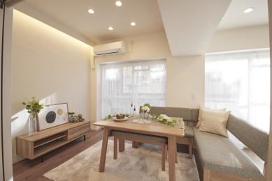 ���r���O�@-