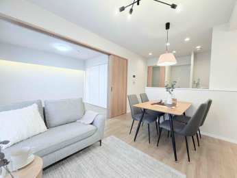 ���r���O�@���r���O���̗m���͉������ɂȂ��Ă���J����ƍL�X���Ă���܂���