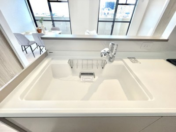 ���d�l�ʐ^(�L�b�`���j�@�򐅊�t���̎֌��ł�