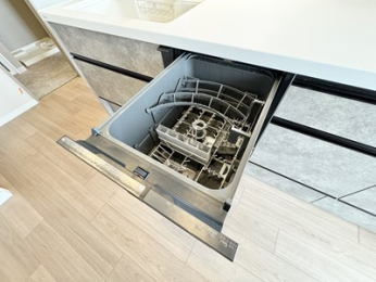 ���d�l�ʐ^(�L�b�`���j�@�H���t���Ȃ̂ŁA�Ǝ��̎��ԒZ�k�Ɂ�