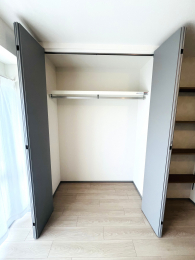 ���[�@�m����6.5���̎��[�X�y�[�X�I�I�ɂ̓o�b�N���A�����ɂ͎��[�P�[�X�Ȃǂ�u���ĕ֗��ǂ����g�����������܂��I