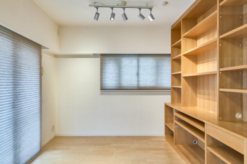 ���r���O�@-