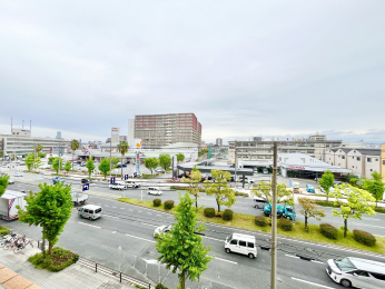 �Z�˂���̒��]�ʐ^�@�o���R�j�[����̒��]�ł�